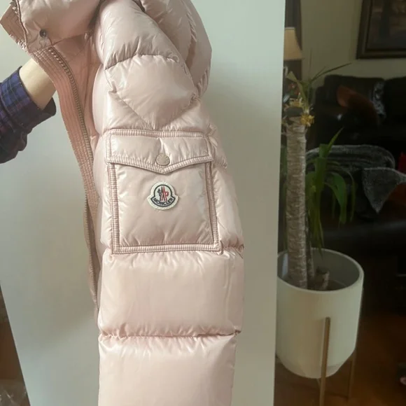 Moncler Never Worn with Tags - Picture 3 of 3